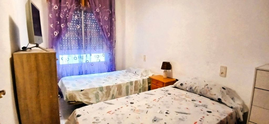 Bedroom of Flat for sale in Torrevieja  with Furnished