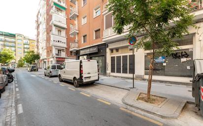 Exterior view of Premises for sale in  Granada Capital