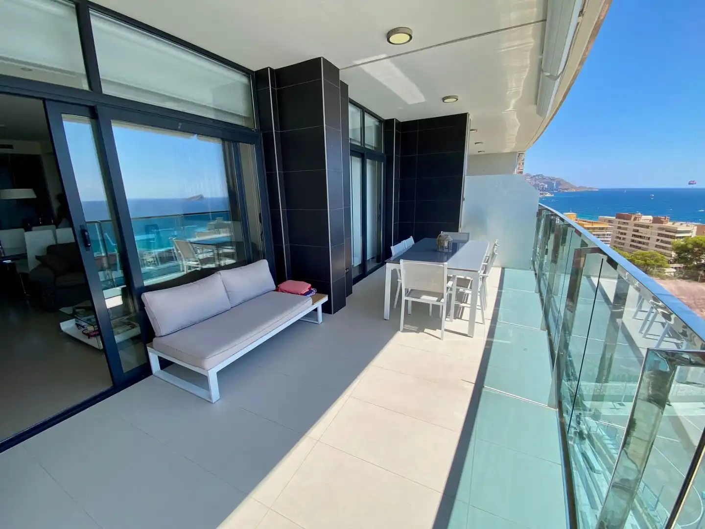 Apartamento con piscina en alquiler en Playa de Poniente, imagen 4