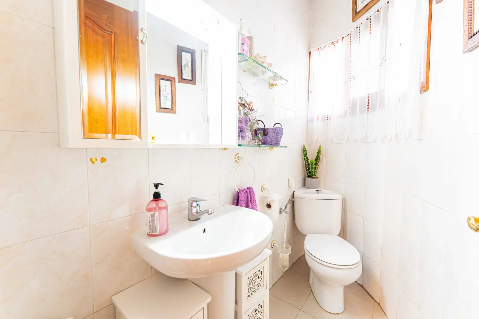 Bathroom of Houses for sale in Alpedrete  with Furnished