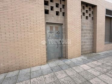 Business premises for sale in Calle calleja
