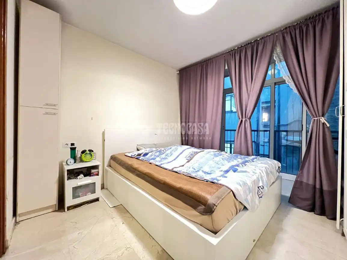 Habitación de Piso en venta en Barcelona con Aire acondicionado y Balcón