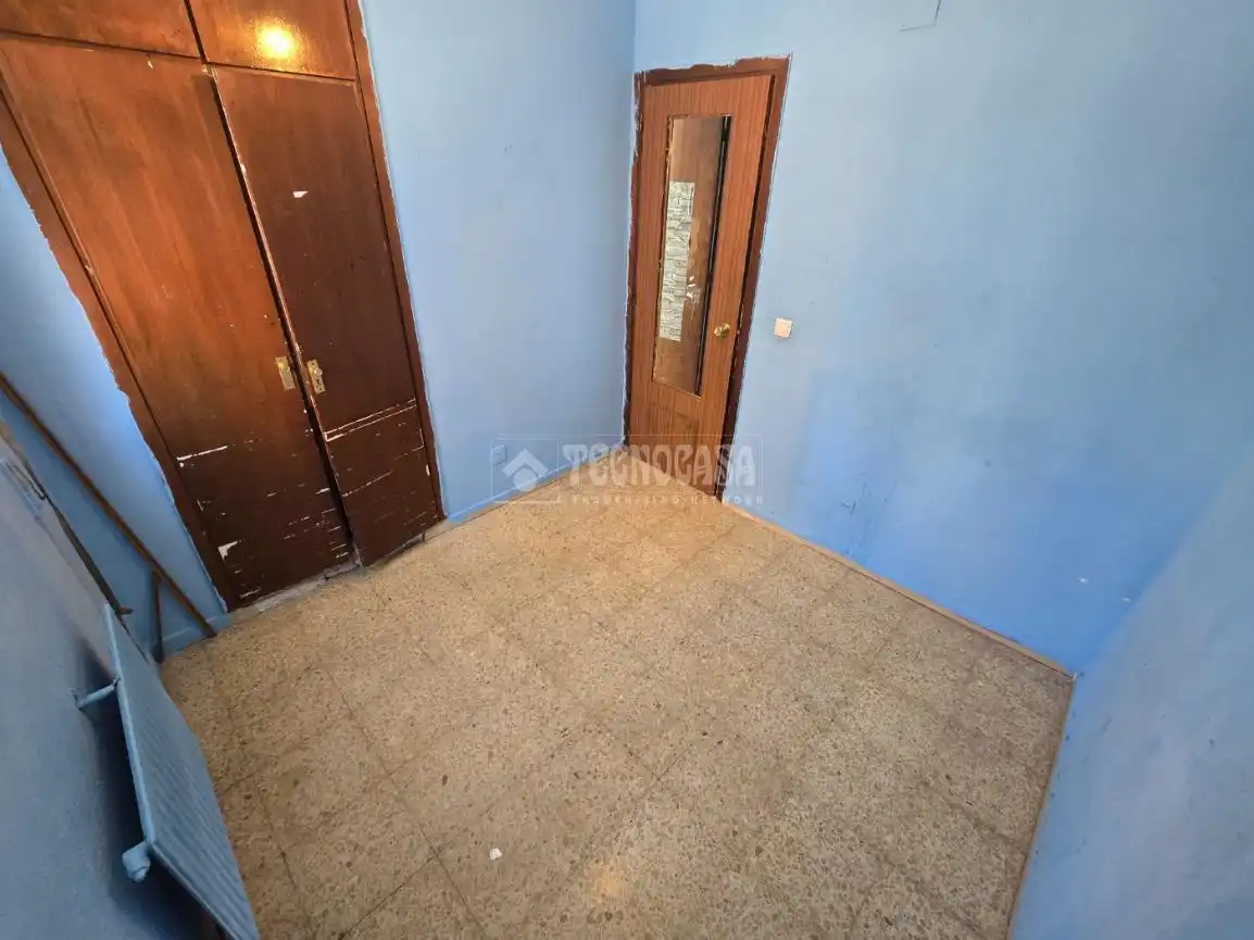 Piso en venta en Madrid con Calefacción y Terraza