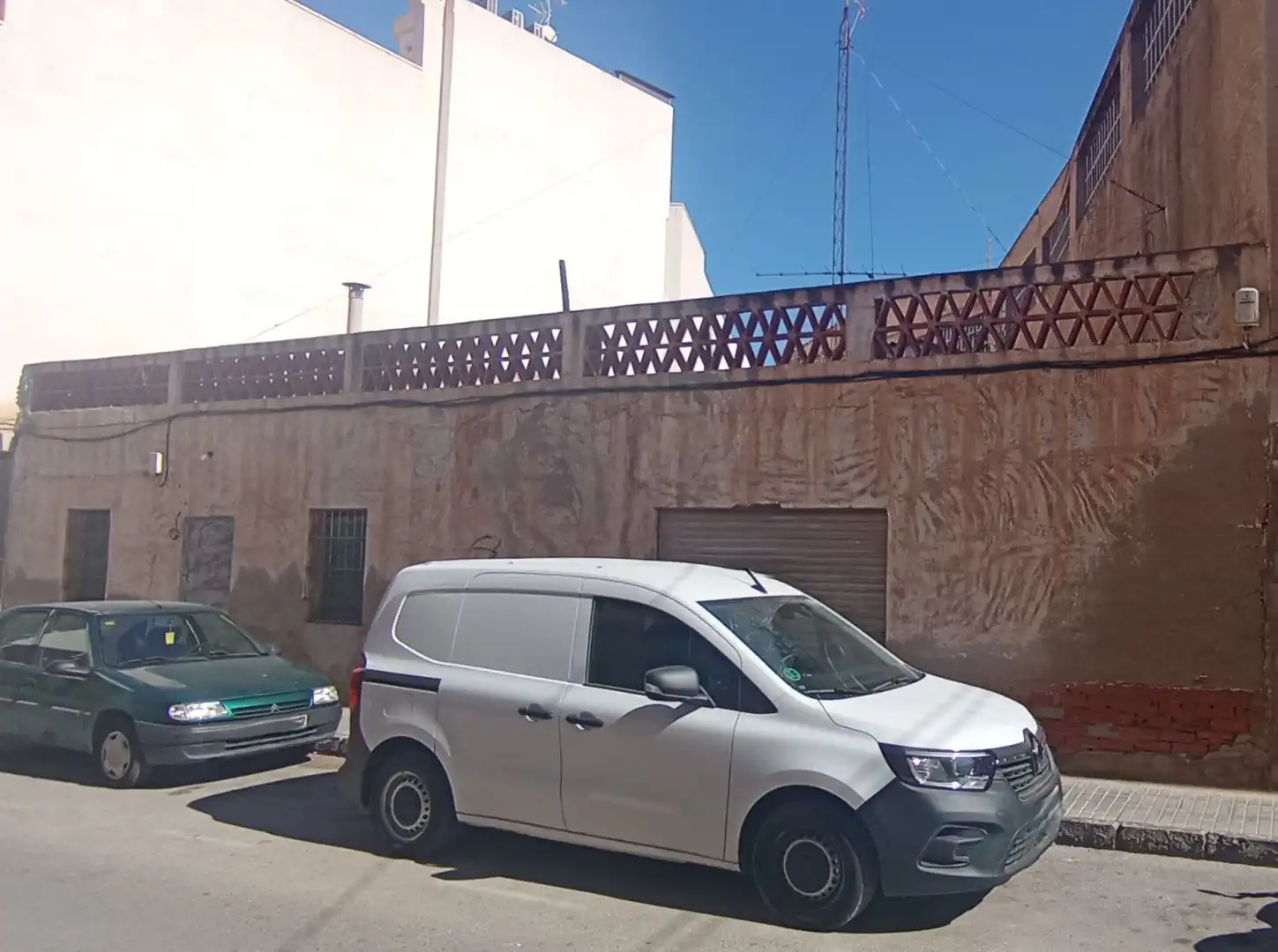 Casa adosada en venda a Crevillent, Alicante