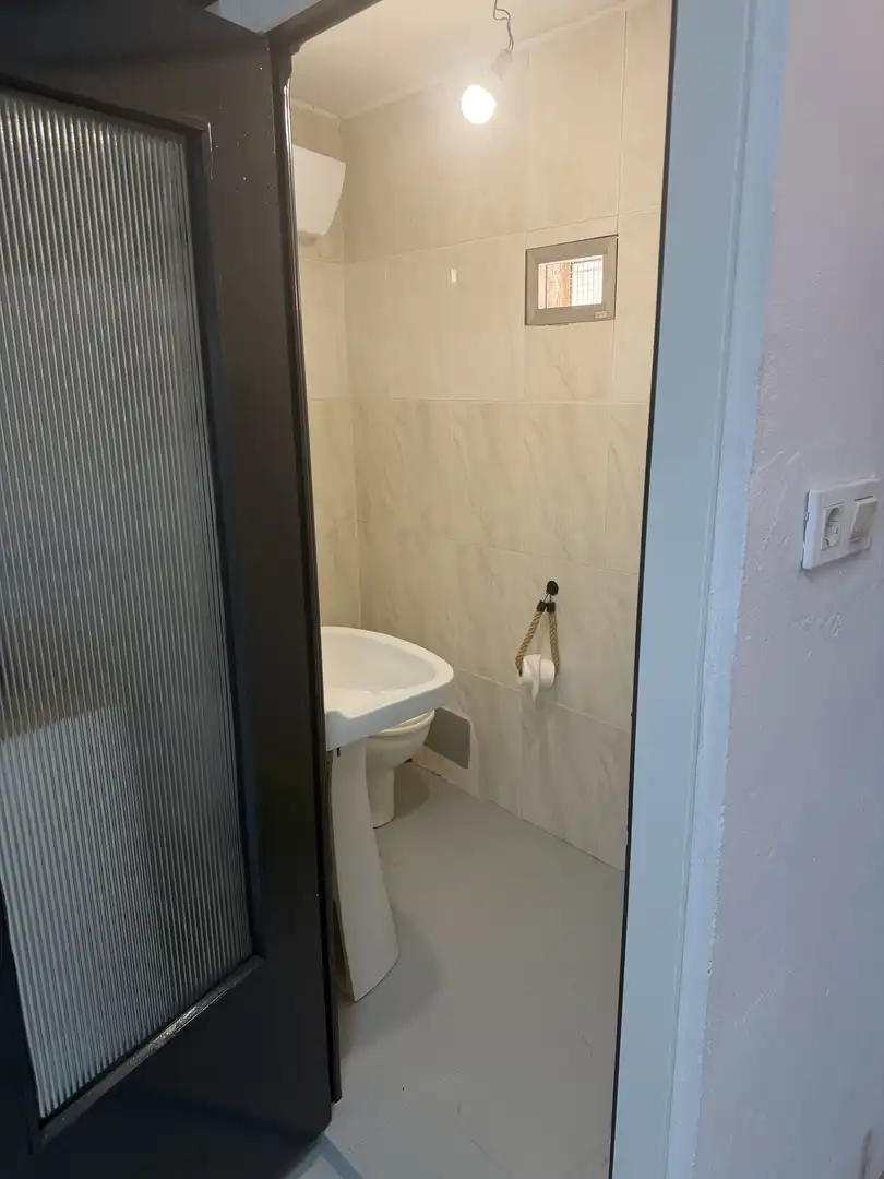 Bathroom of Garage for rent in Almenara