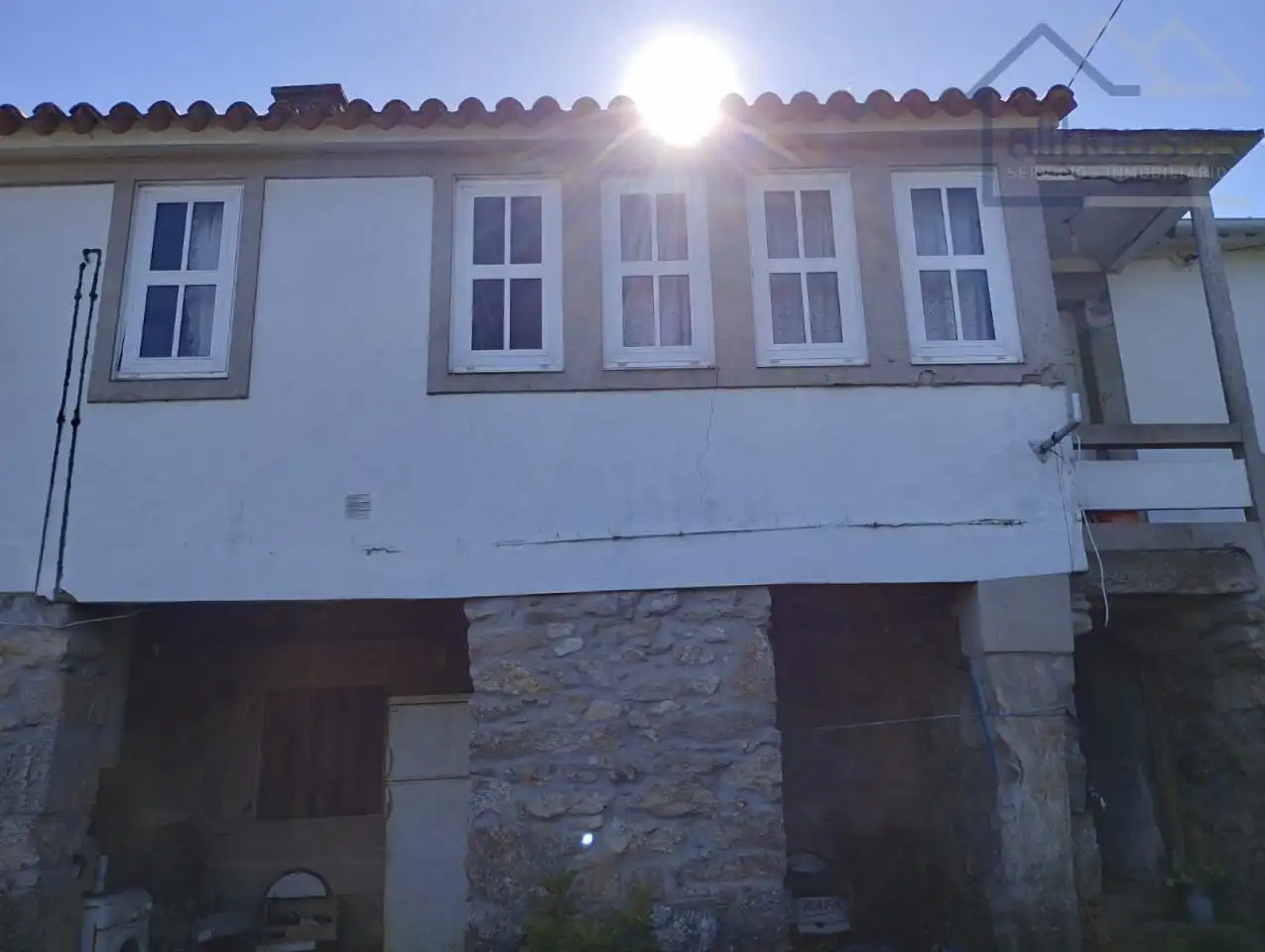 Vista exterior de Casa adosada en venta en O Rosal   con Calefacción y Jardín privado