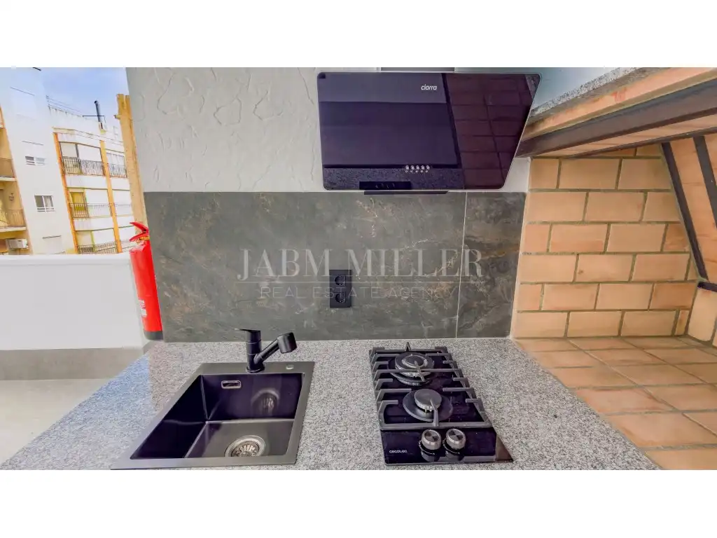 Kitchen of Attic for sale in Elche / Elx  with Air Conditioner, Heating and Terrace
