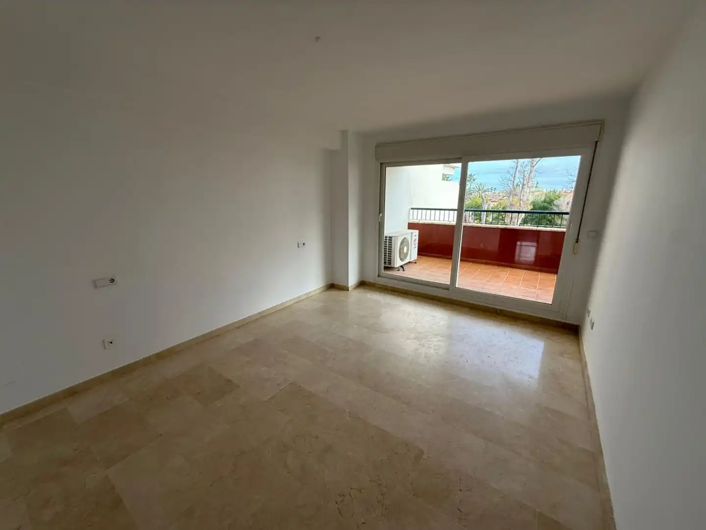 Wohnung zum Verkauf in Guadalmina Baja