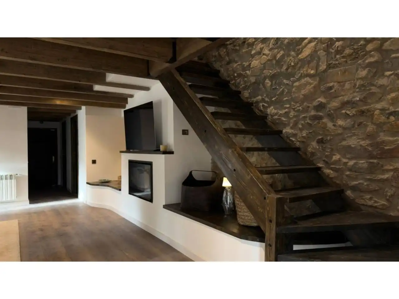 Houses for sale in Montellà i Martinet  with Heating, Private garden and Parquet flooring