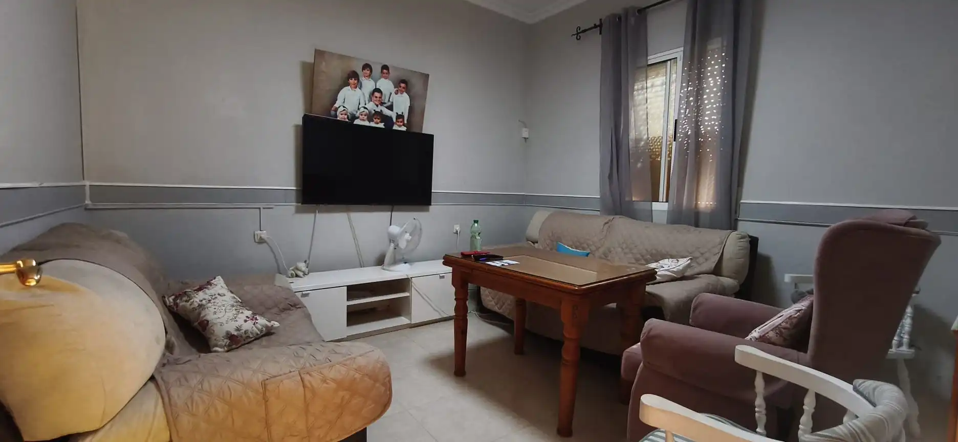 Sala d'estar de Casa o xalet en venda en Sevilla amb Aire condicionat, Terrassa i Moblat