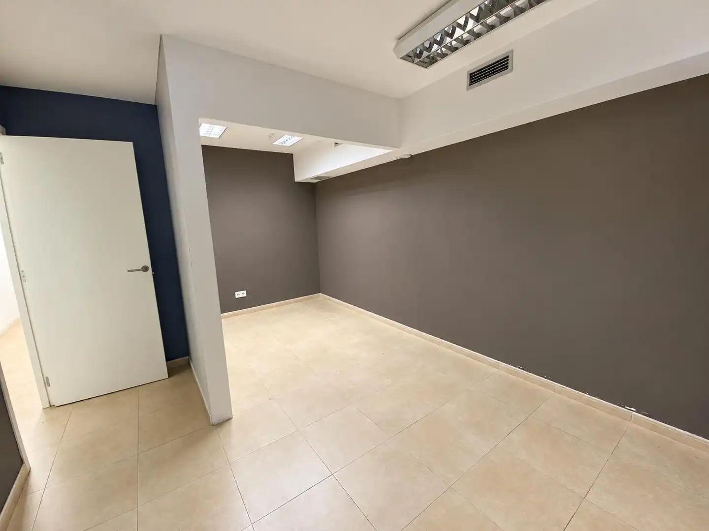 Local en venta en Vallromanes, Barcelona