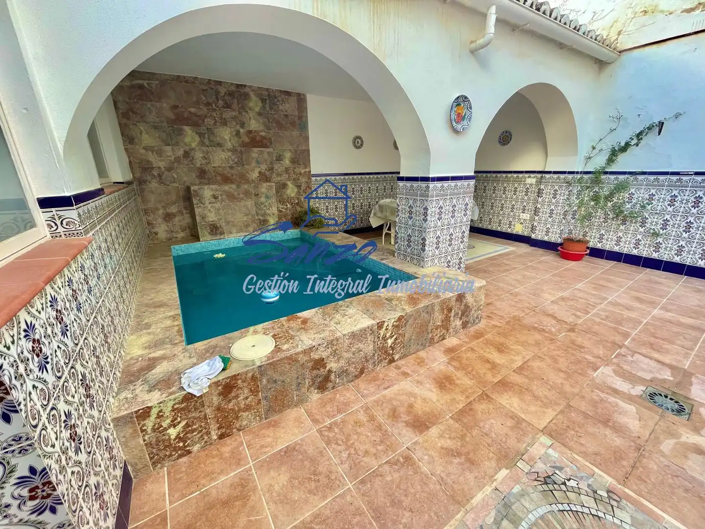 Casa amb piscina en venda a Centro