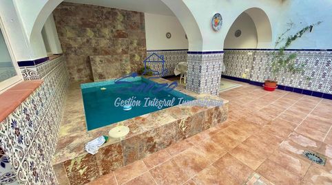 Casa en el centro con piscina
