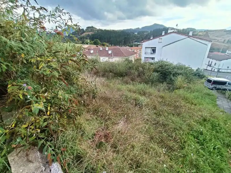 Terreno residenziale in vendita a Mallabia, imagen 3