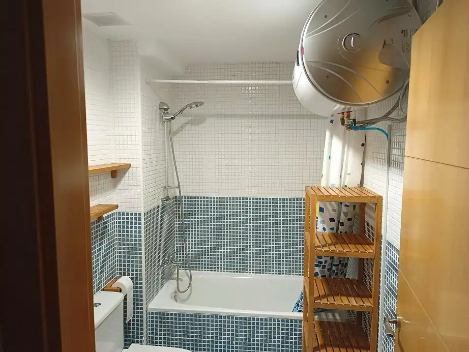 Bathroom of Flat for sale in Aranjuez  with Air Conditioner, Heating and Terrace