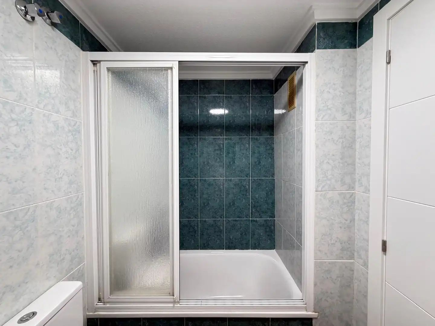 Apartment with terrace for sale in Calle VILLA MADRID, imagen 20