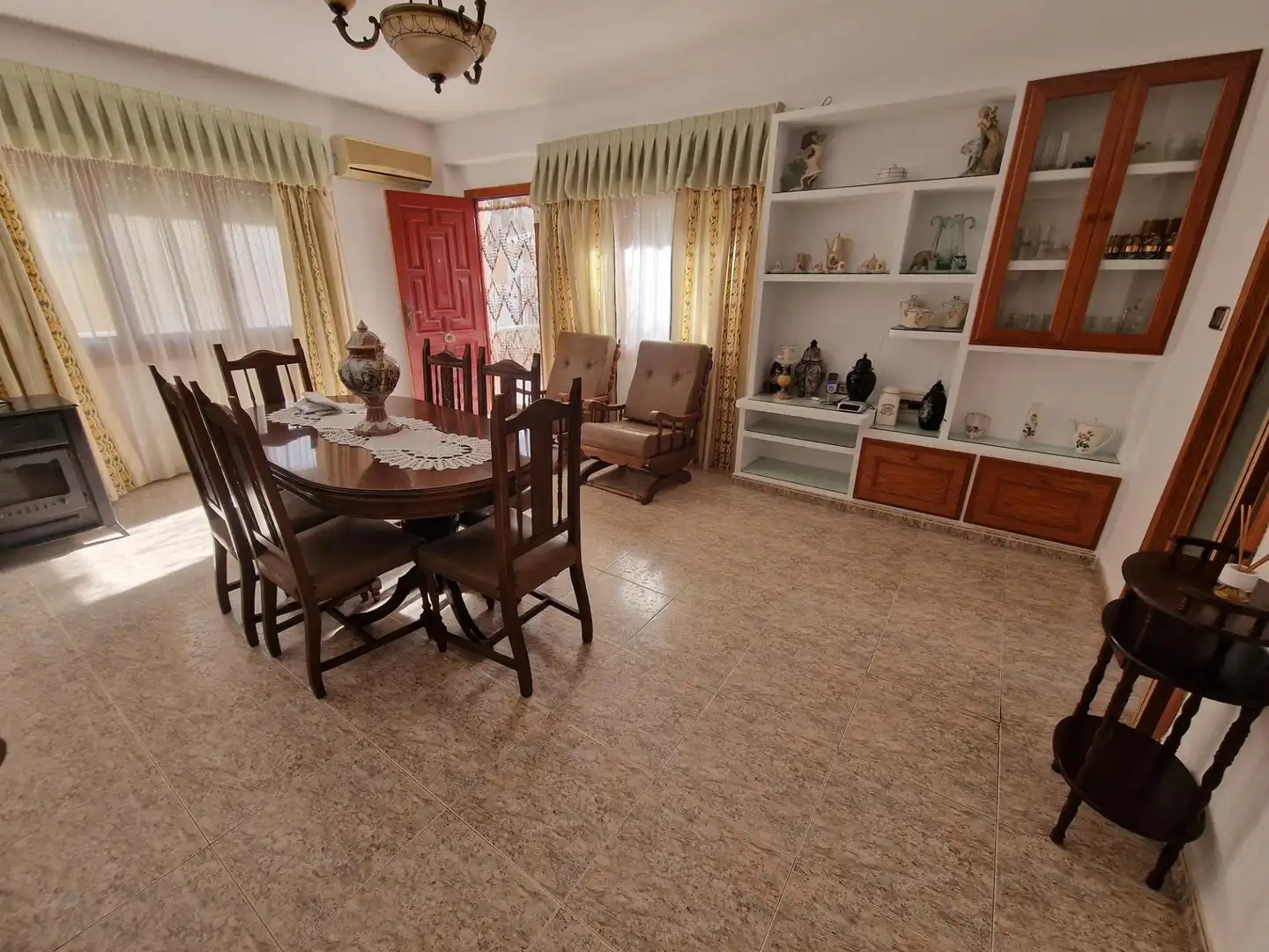 Casa adosada en venda a El Hornillo