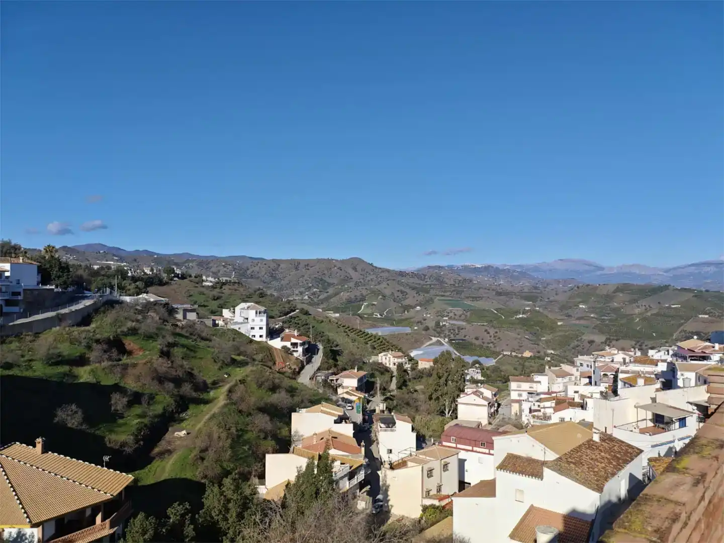 Vista exterior de Piso para compartir en Iznate con Aire acondicionado