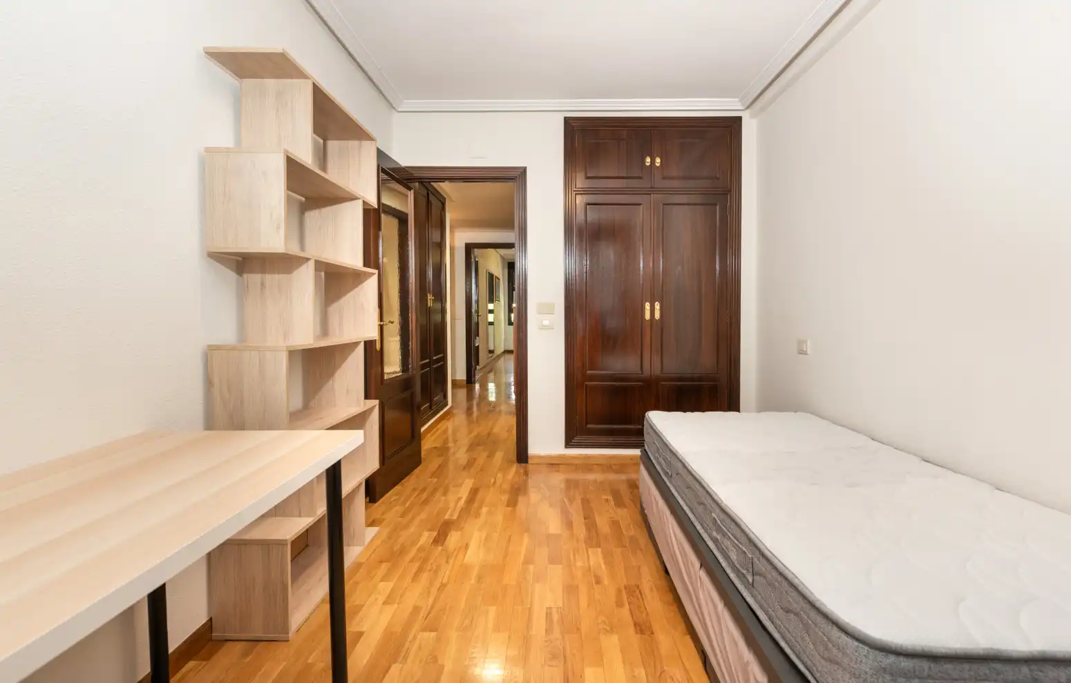Bedroom of Flat for sale in Oviedo   with Heating and Parquet flooring