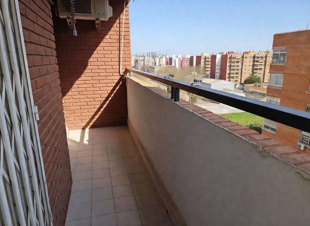 Piso en Venta en Calle LITOGRAFO PASCUAL Y ABAD en L'Hort de Senabre