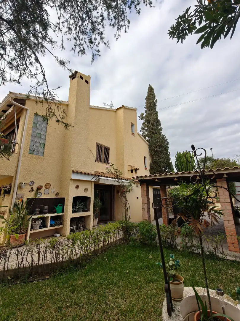 Villa mit Terrasse zum Verkauf in Calle Viena 5, imagen 13
