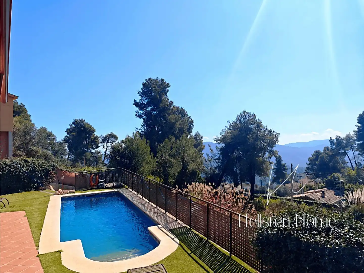 Casa amb piscina en venda a Carrer del Segre, imagen 2