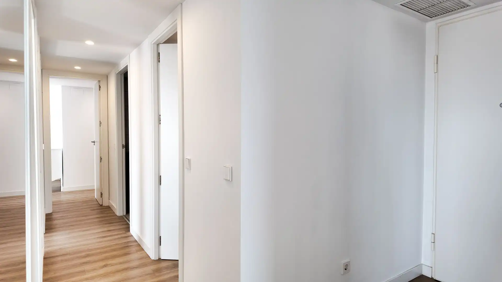 Flat for rent in Ciutat de les Ciències i de les Arts - Justicia