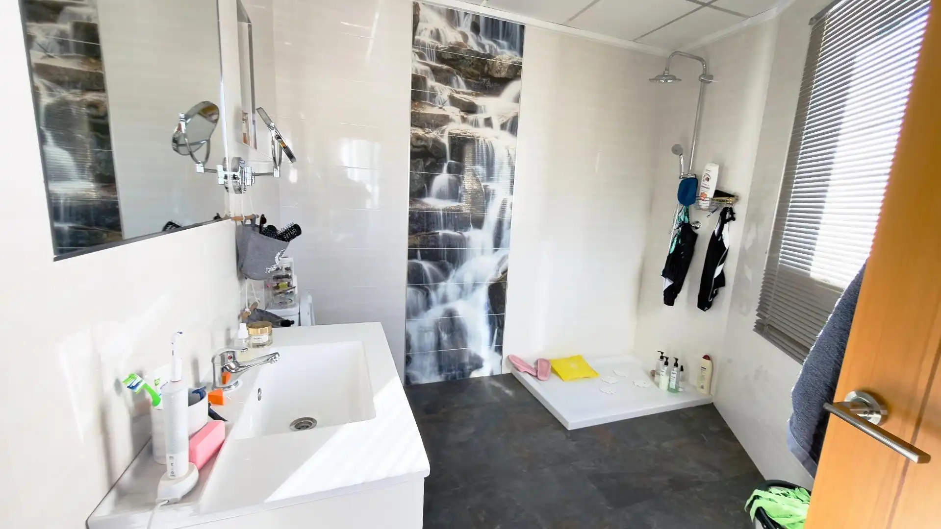 Bathroom of Industrial buildings for sale in Benidorm