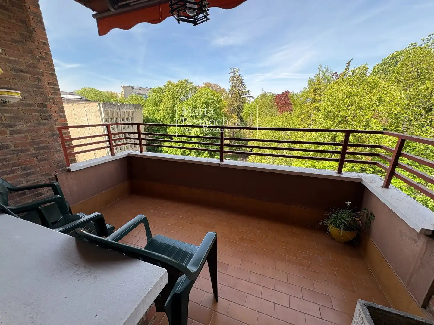 Terrassa de Pis en venda en Vitoria - Gasteiz amb Calefacció, Terrassa i Traster