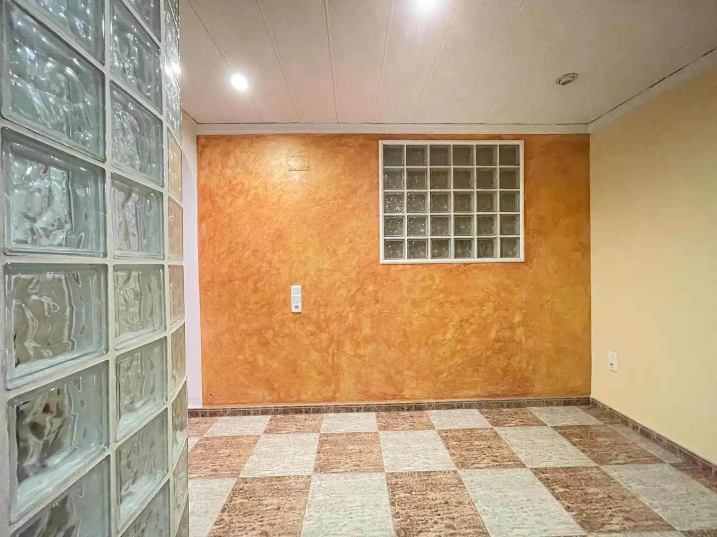 Flat with terrace for sale in La Pobla del Duc, imagen 3