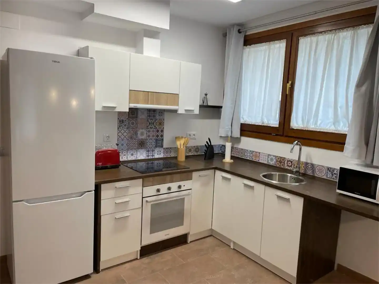 Cocina de Apartamento en venta en Benasque con Jardín privado, Piscina y Amueblado