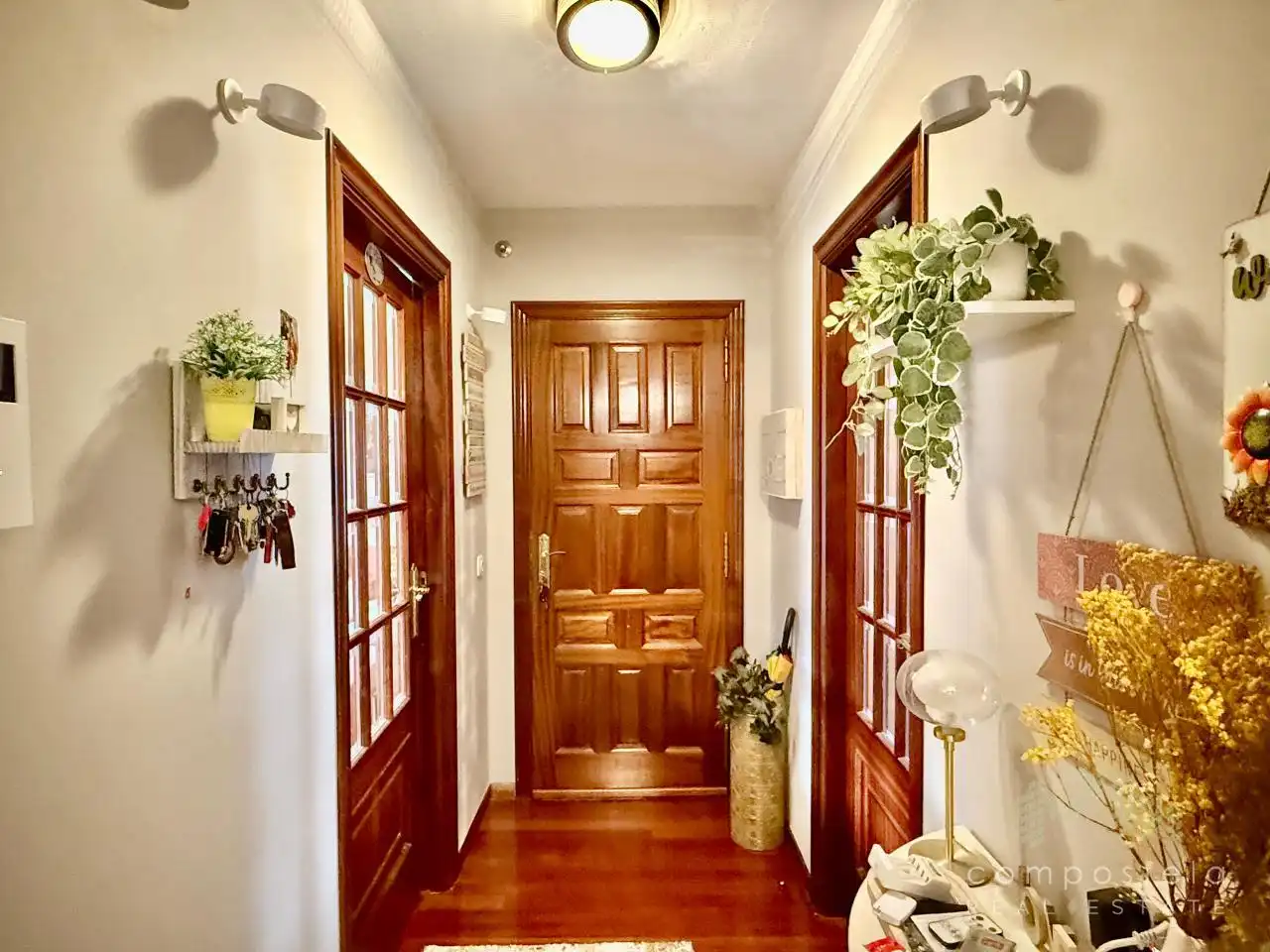 Appartamento con terrazza in vendita a Avenida Rosalía de Castro, imagen 3