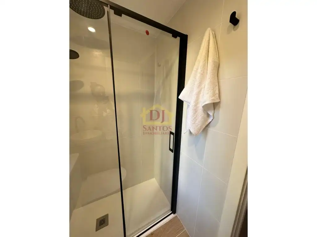 Badezimmer von Wohnungen zum Verkauf in Es Mercadal