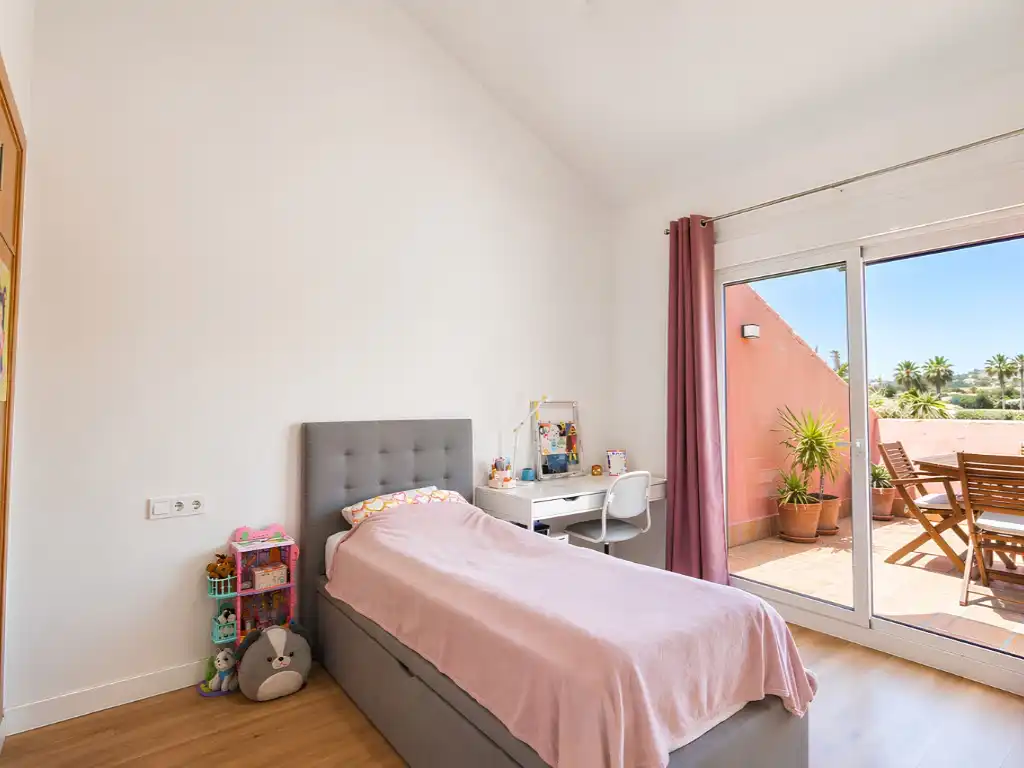Bedroom of Flat for sale in Fuengirola  with Heating, Terrace and Swimming Pool