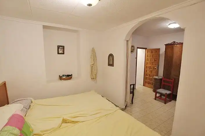 Habitación de Finca rústica en venta en Guardamar del Segura con Terraza y Balcón