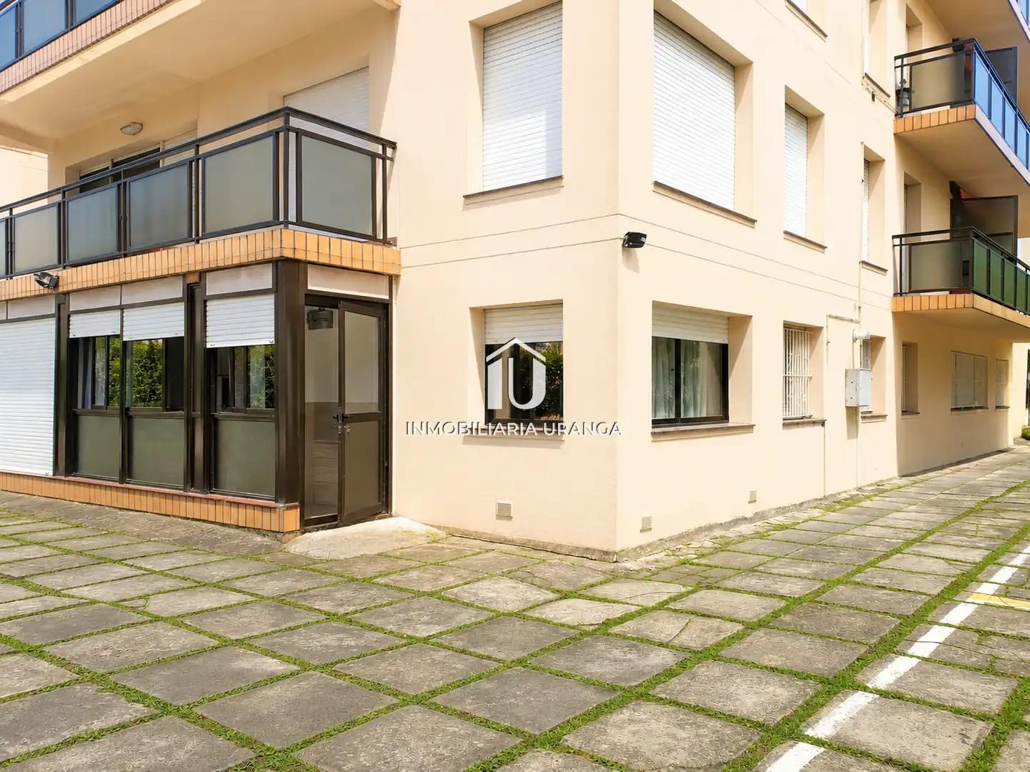 Exterior view of Flat for sale in Laredo  with Heating