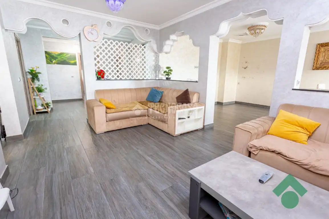 Wohnzimmer von Wohnung zum Verkauf in Algeciras mit Terrasse