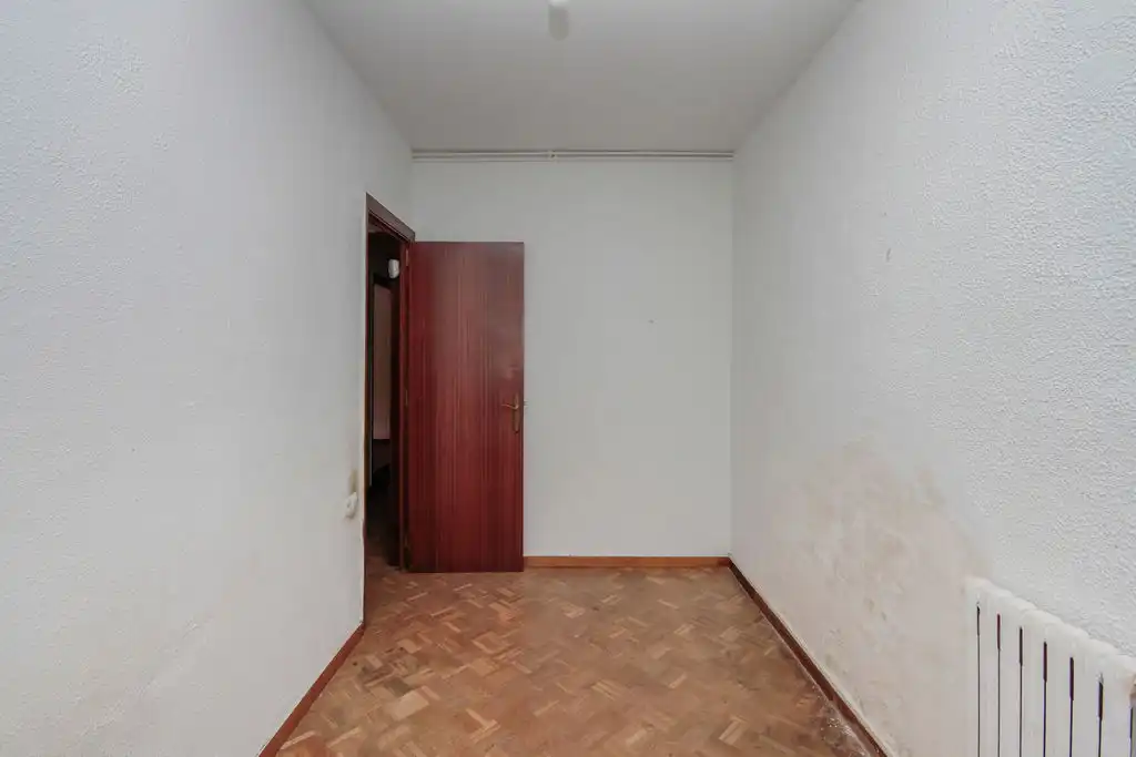 Habitación de Piso en venta en Barcelona con Calefacción