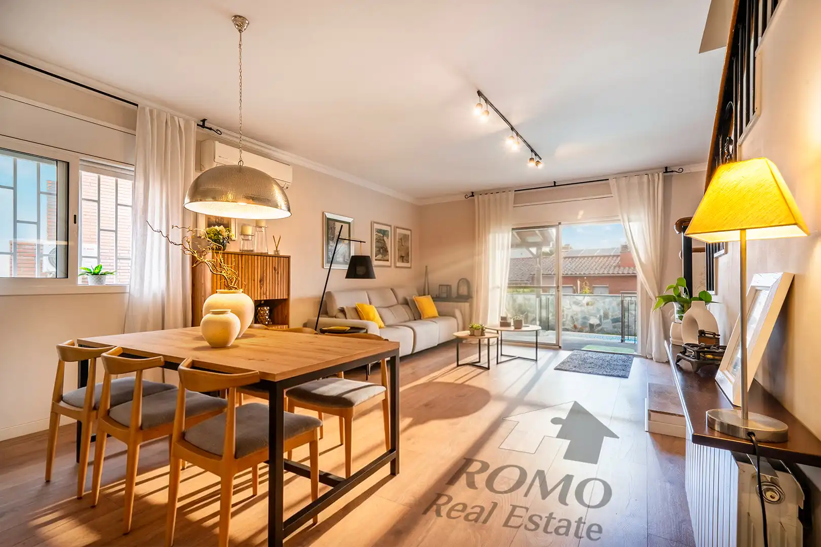 Casa pareada con terraza en venta en Santa Perpètua de Mogoda, imagen 11