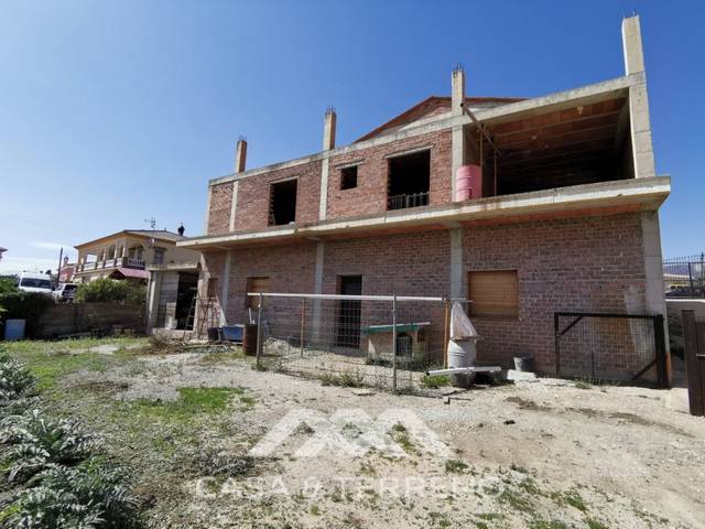 Casa-chalet en Venta en Alcaucín