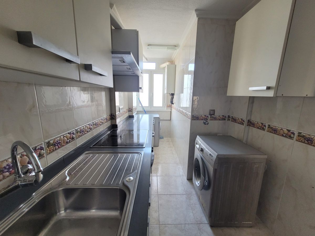 Kitchen of Apartment for sale in Alicante / Alacant  with Heating, Private garden and Community pool