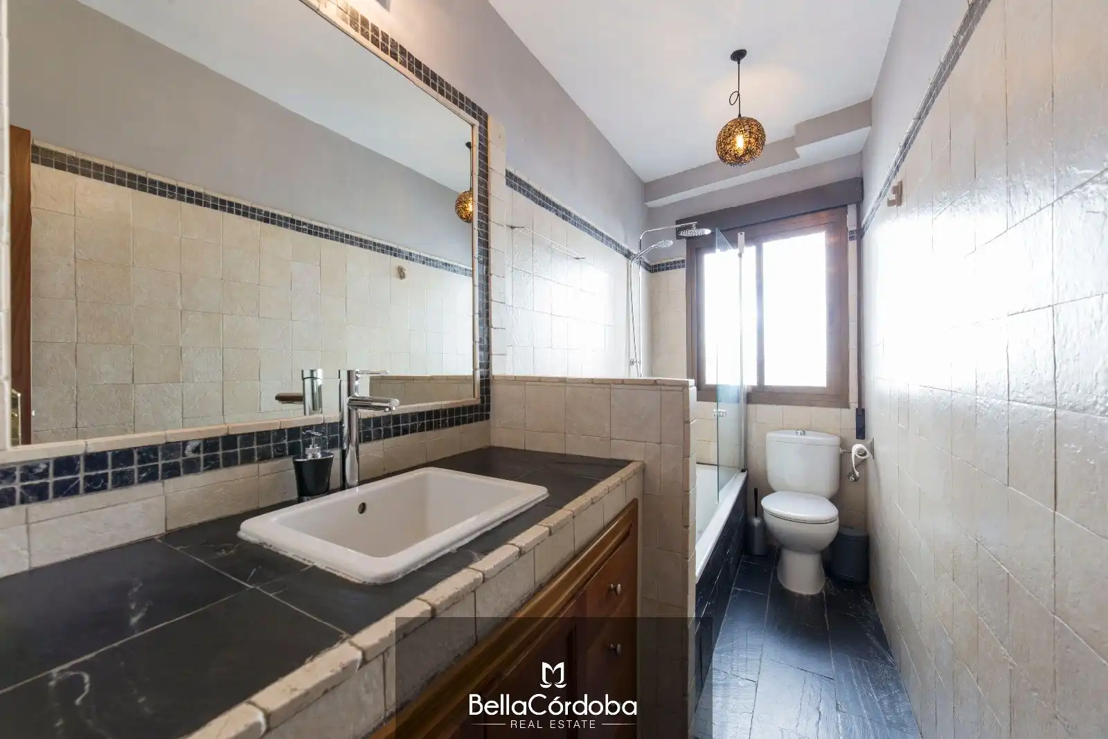 Flat for sale in Casco Histórico - Ribera - San Basilio