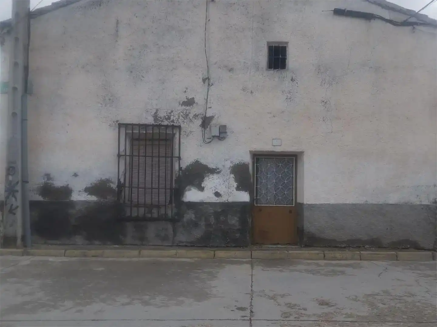 Vista exterior de Planta baja en venta en Pezuela de las Torres