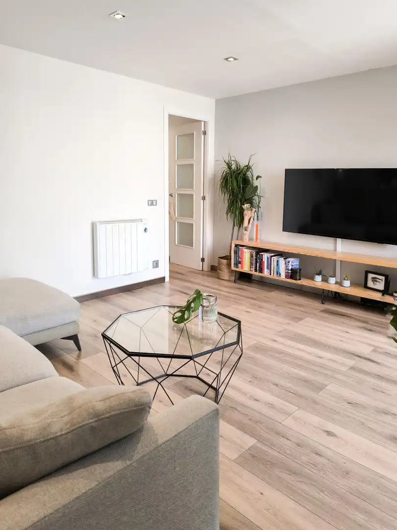 Sala de estar de Ático en venta en Mataró con Parquet, Terraza y Piscina