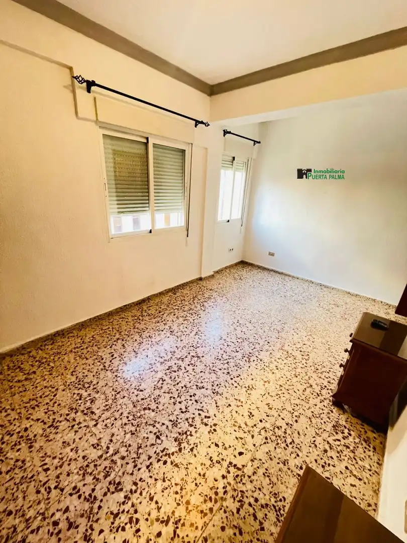 Appartamento con terrazza in vendita a Maria Auxiliadora - Barriada de Llera, imagen 2