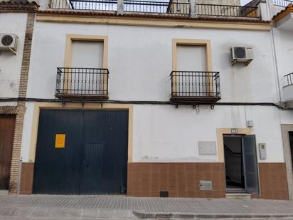 Exterior view of House or chalet for sale in Aguilar de la Frontera