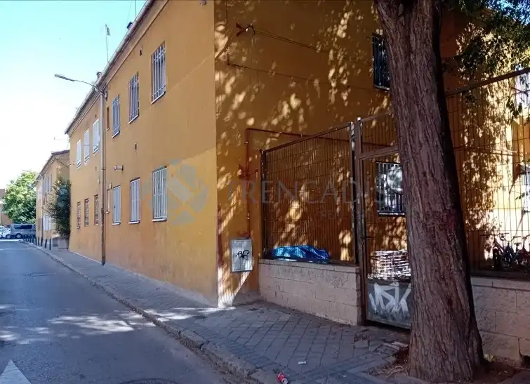 Piso en venta en SIERRA DE MAGINA, Los Berrocales