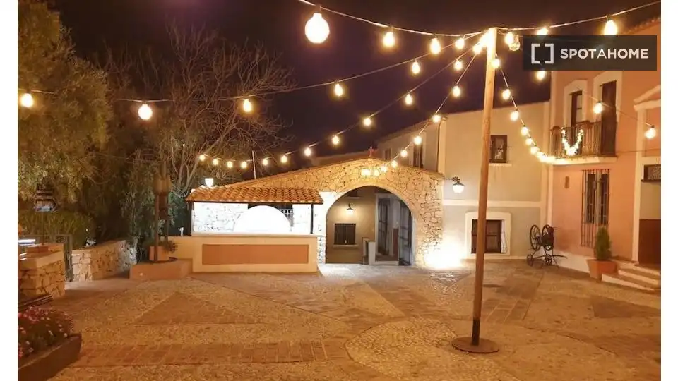 Habitación en Pueblo Acantilado - Lanuza