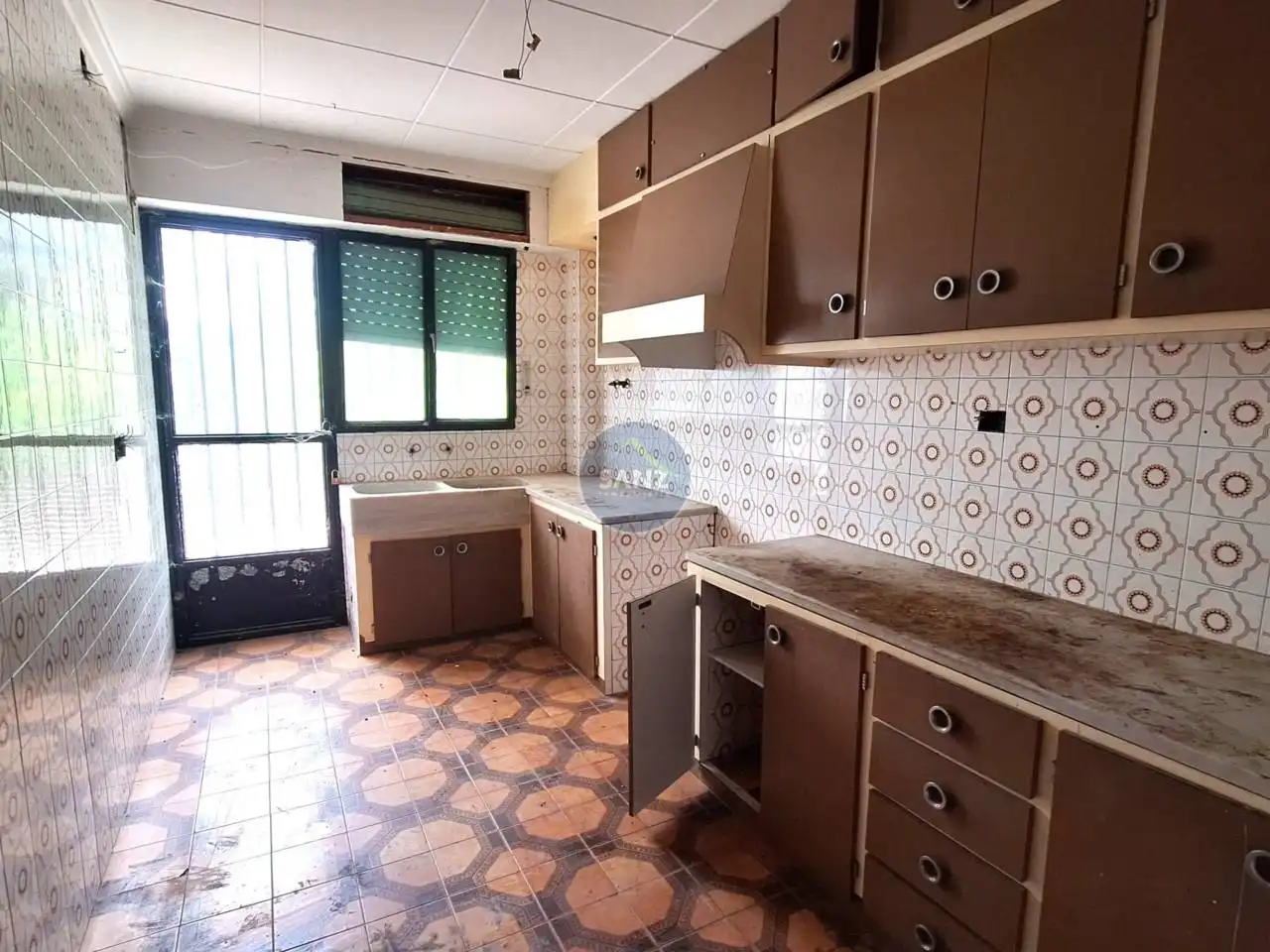 Piso en venta en Avenida València, El Palomar