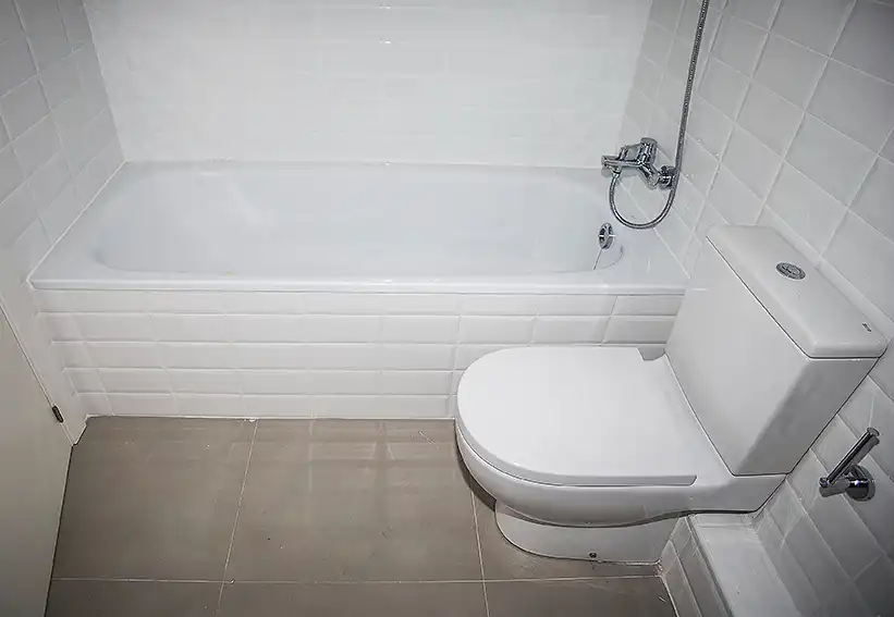 Bathroom of Flat for rent in Barcelona  with Terrace, Storage room and Oven